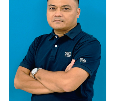GV Lê Chí Hiếu